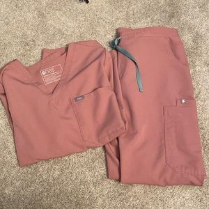 Figs Scrubs Mineral Mauve